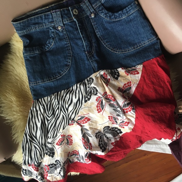 Early 2000s Y2K 725 originals patchwork zebra/floral print denim mini skirt - Picture 4 of 7